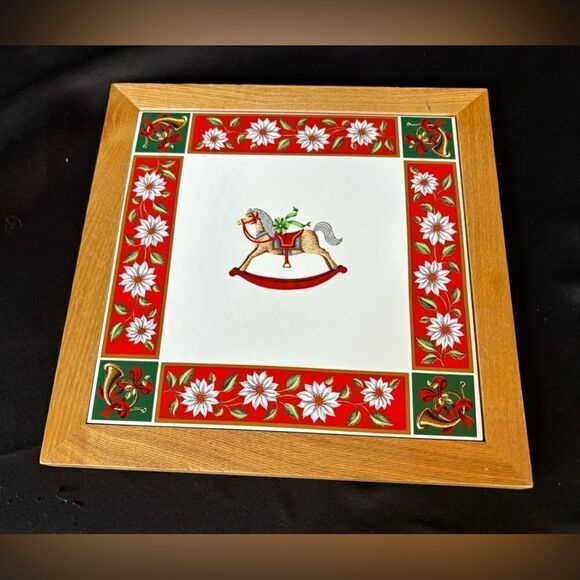 🎄❤️🎄 Christmas Square Wood Frame Trivet Carlton Hall by Kobe Excellent Prelov… - Picture 1 of 4